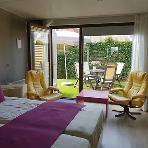 Melrose 'puur Logies' Maison d'hôtes Westende